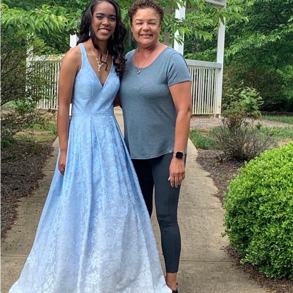 Prom Dress - Picture 7 of 7